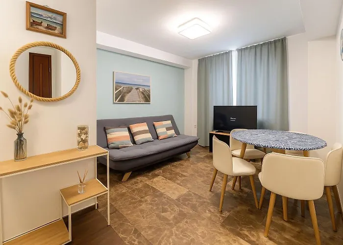 Del Mar One Bed Flat